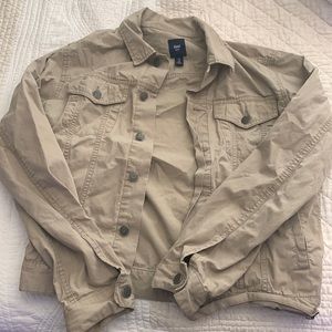 Light weight tan jacket